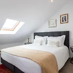 Duques Luxury 4* ליסבון