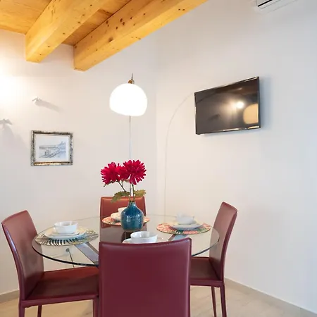 Duques Luxury Guest house