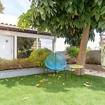 Duques Luxury بيت ضيافة
