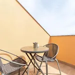 Duques Luxury بيت ضيافة 4*